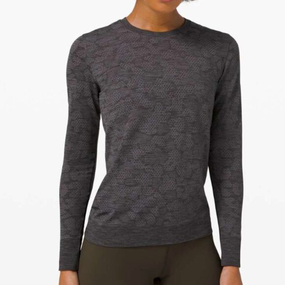 Lululemon Breeze By Long Sleeve Polar Spots Titanium / Black - Picture 5 of 5